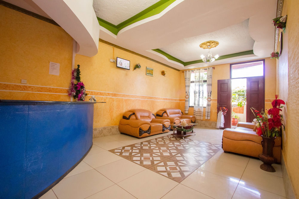 Grande Hotel Isiolo Ngoại thất bức ảnh