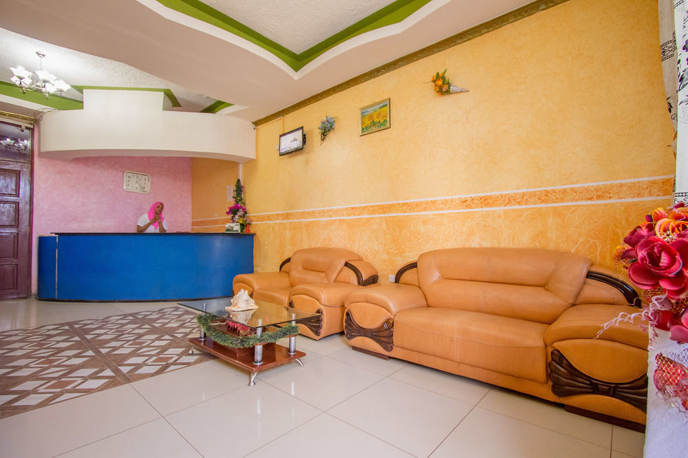 Grande Hotel Isiolo Ngoại thất bức ảnh